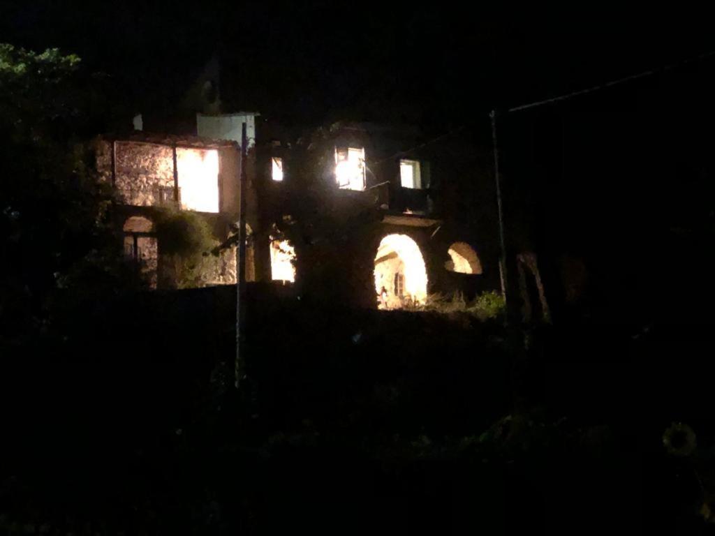 Ca Di Pippo "Tasso" Appartamento Ristrutturato Orco Feglino Exterior foto